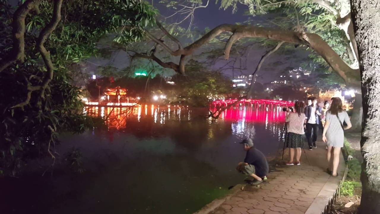 địa điểm du lịch Hà Nội về đêm