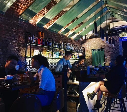 Quán bar nổi tiếng ở Hà Nội