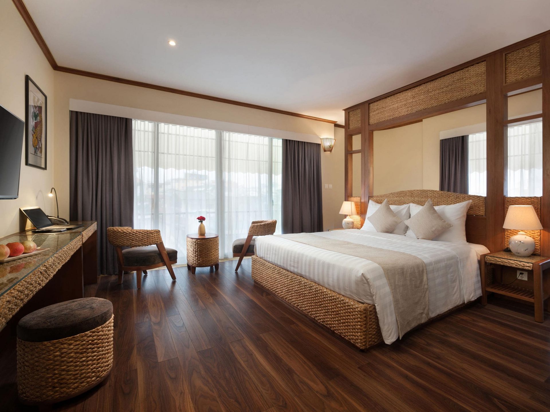 Một khách sạn mang phong cách thuần Việt nhưng được thiết kế hài hòa với các tiện nghi và tiêu chuẩn phương Tây