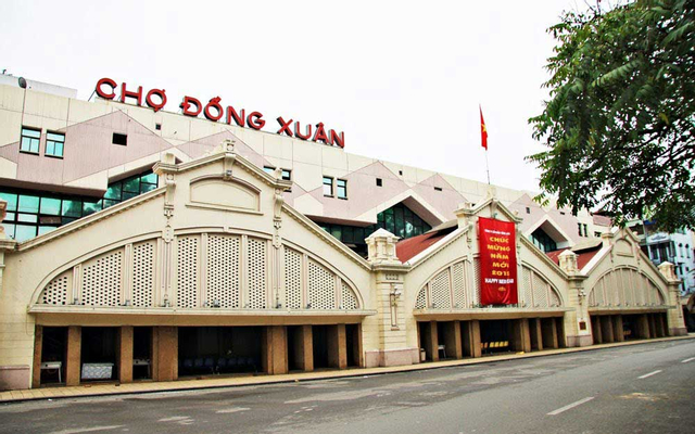 Chợ Đồng Xuân - ngôi chợ nổi tiếng tại Hà Nội