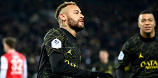 Chelsea phải tránh xa Neymar